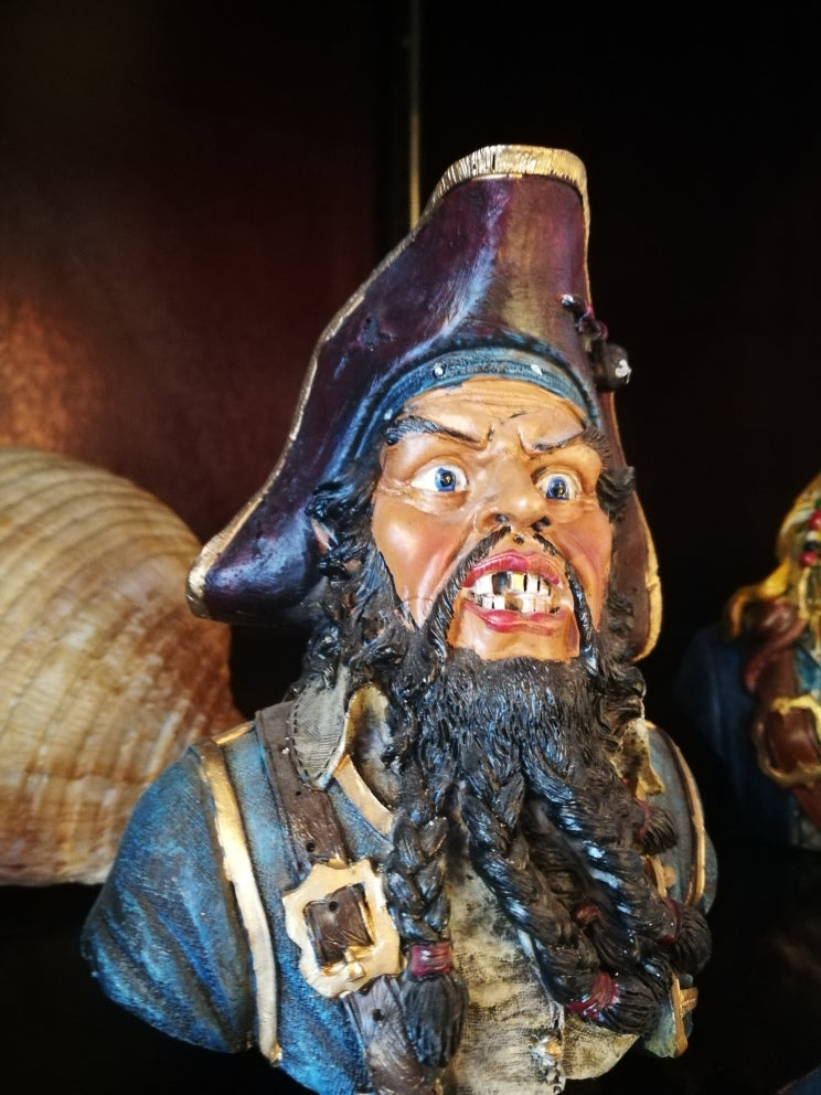 Pirata in Resina piccolo