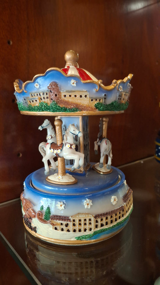 Giostra con Cavallini in Resina