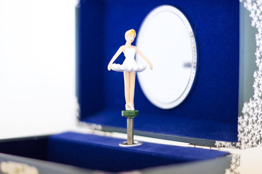 Carillon con ballerina